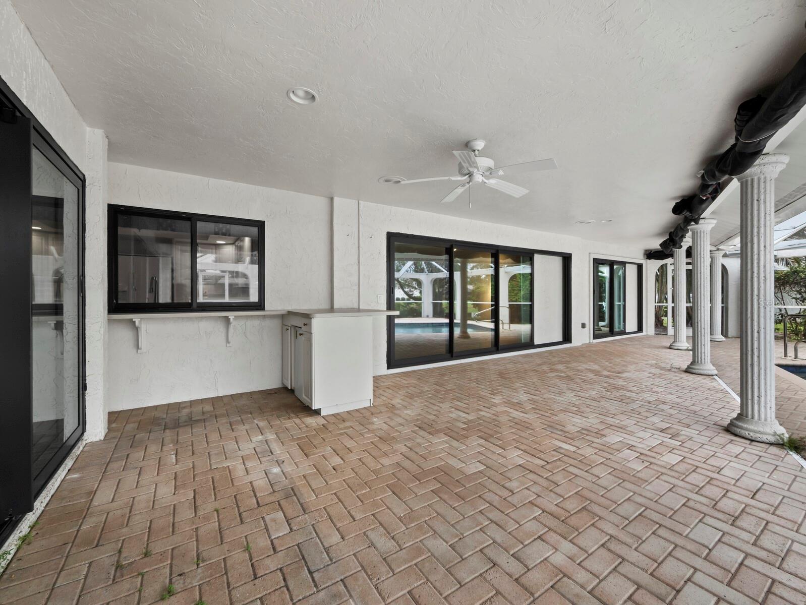 6945 COUNTRY LAKES CIR — photo 30
