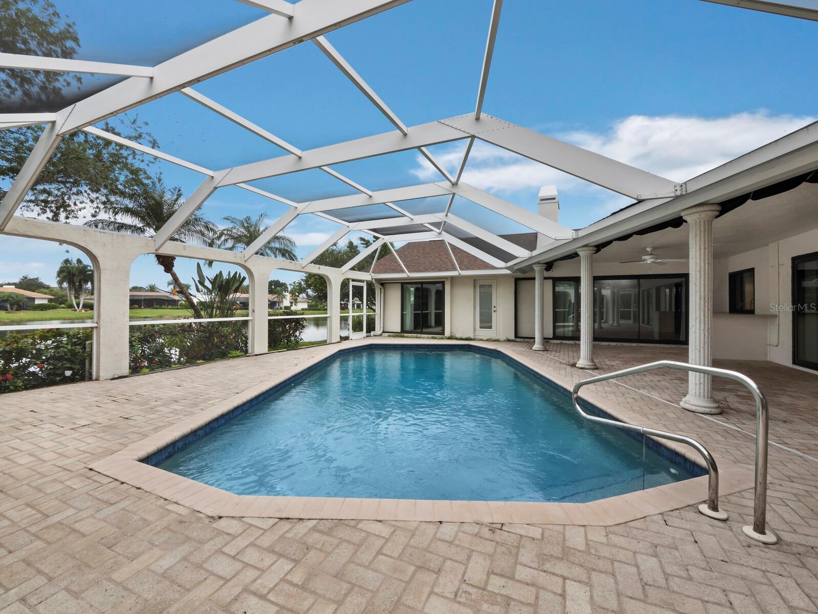 6945 COUNTRY LAKES CIR — photo 27