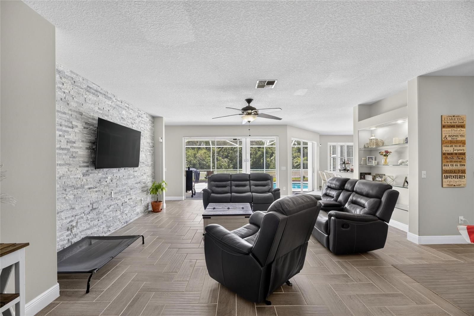 12419 RIVERGLEN DR — photo 6