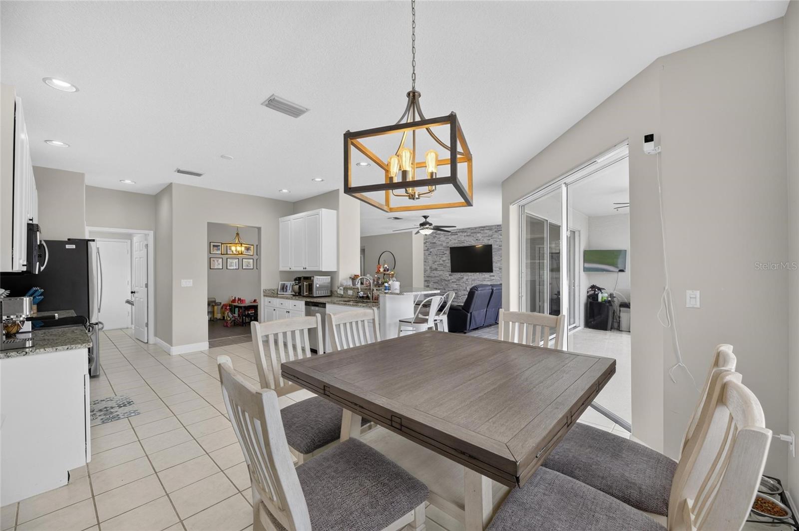 12419 RIVERGLEN DR — photo 24