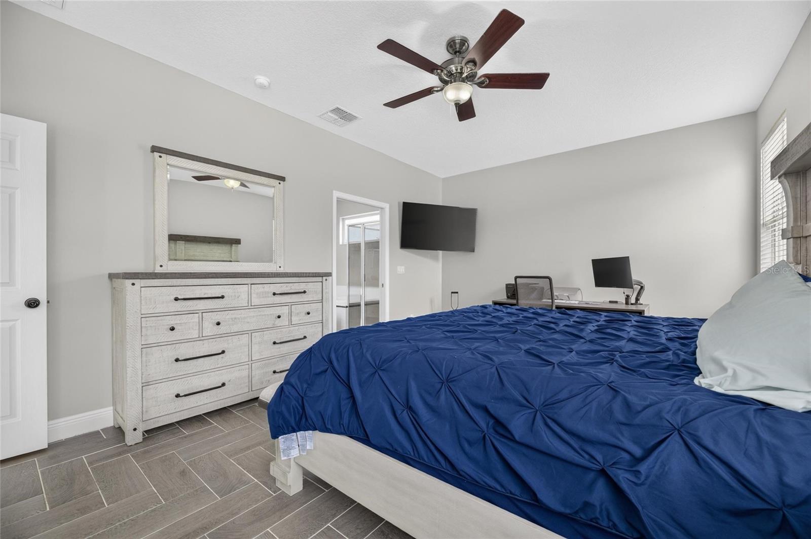 12419 RIVERGLEN DR — photo 40