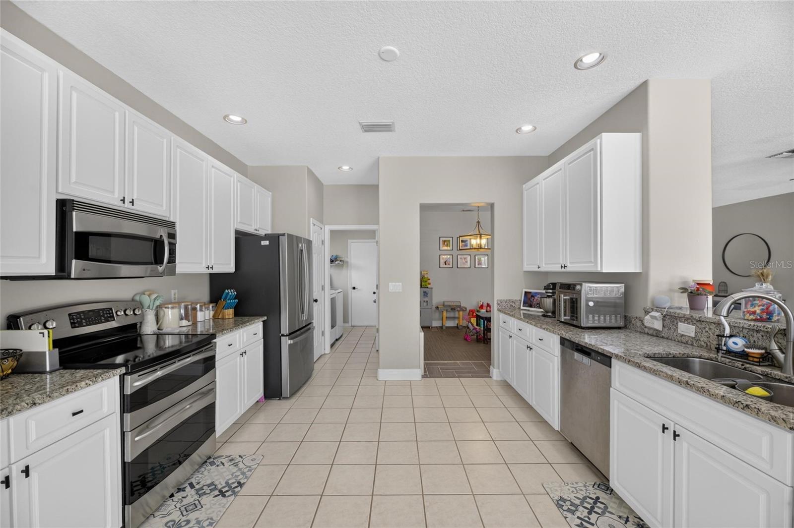 12419 RIVERGLEN DR — photo 18