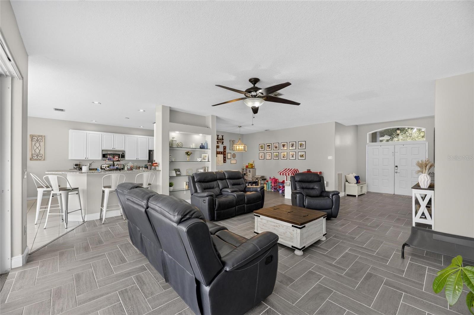 12419 RIVERGLEN DR — photo 10