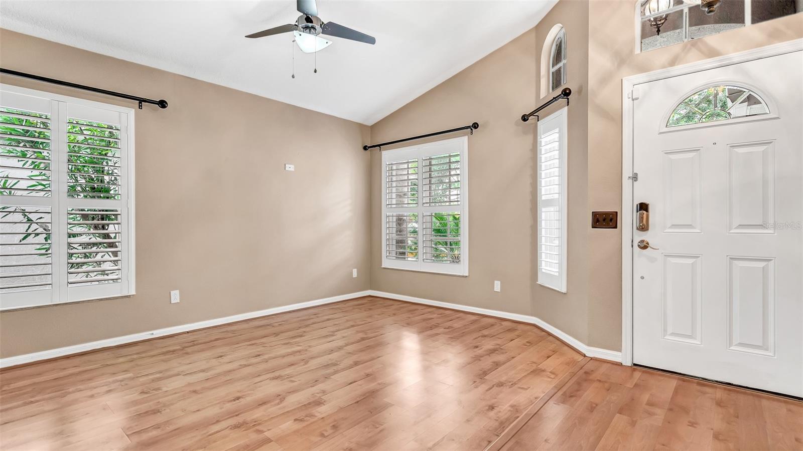 9918 HARTWELL BRIDGE CIR — photo 4