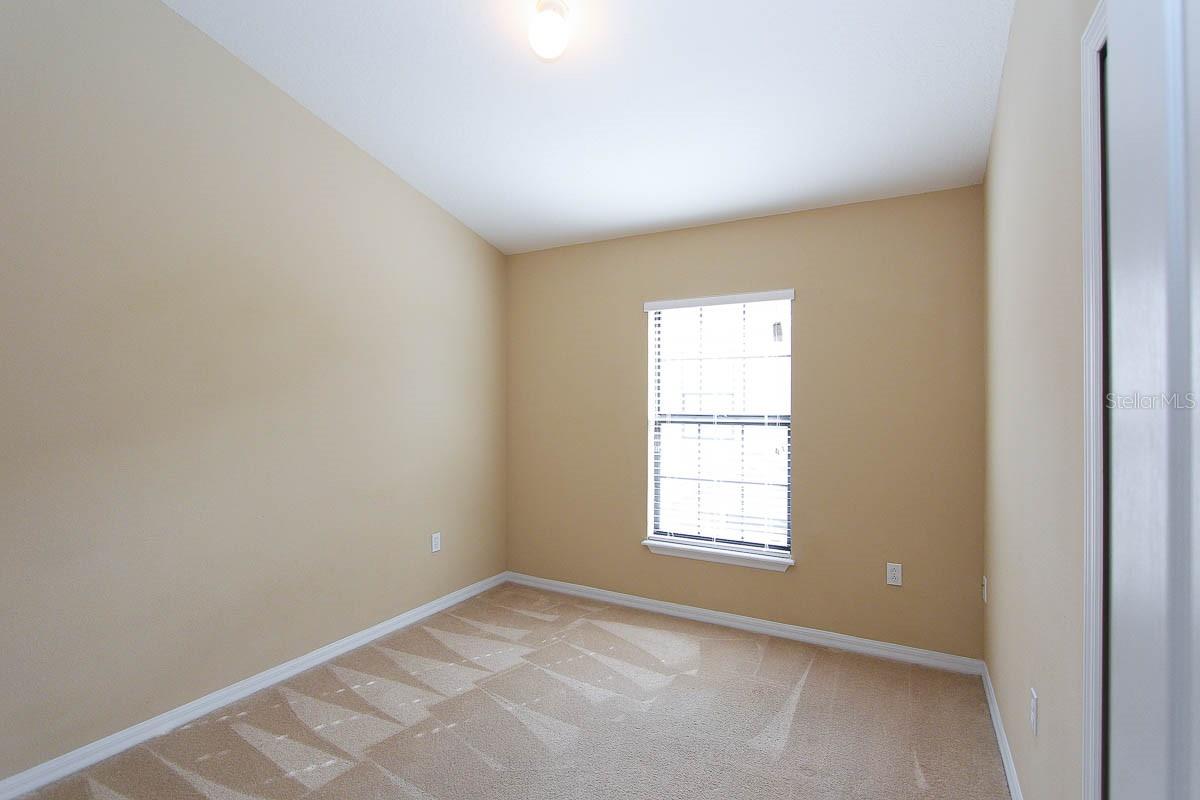 16515 KINGLETRIDGE AVE — photo 8