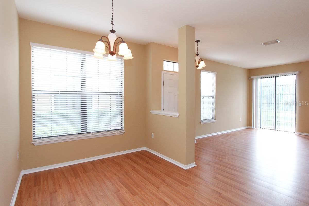 16515 KINGLETRIDGE AVE — photo 6