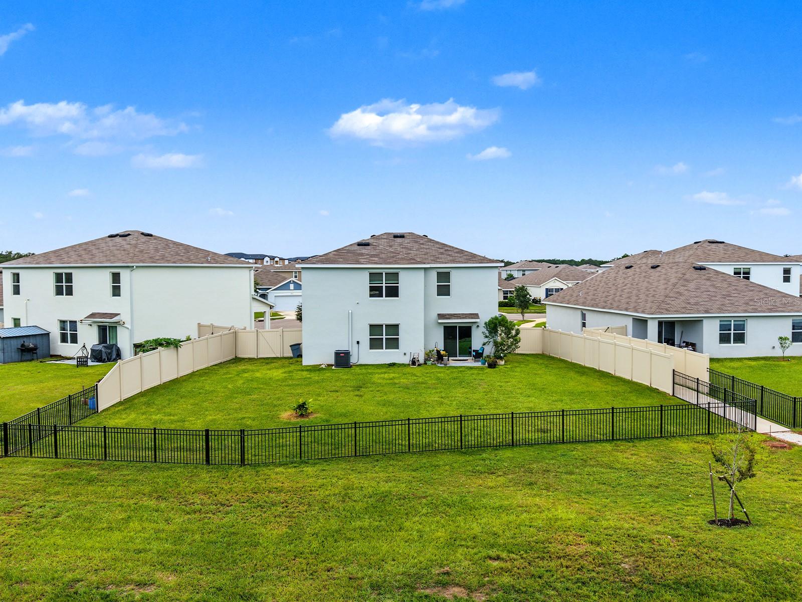 36013 ELLSWORTH PL — photo 26