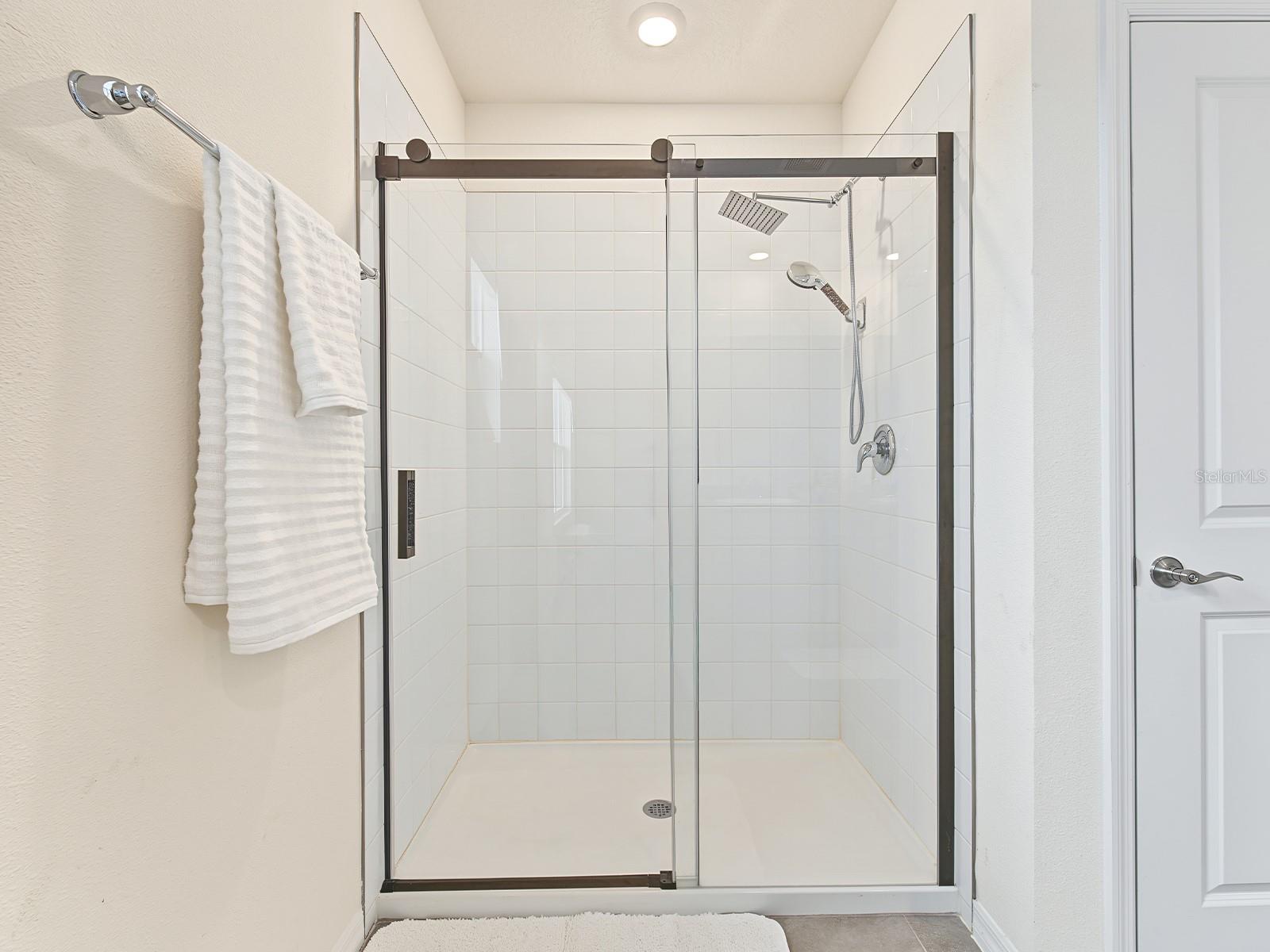36013 ELLSWORTH PL — photo 17