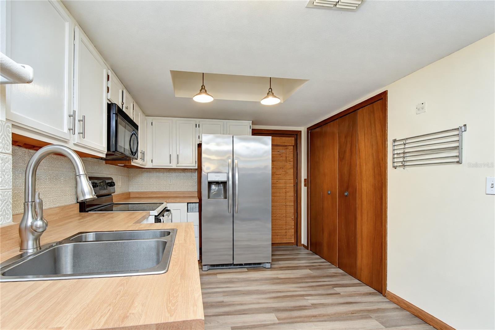 8622 COBBLER PL — photo 15
