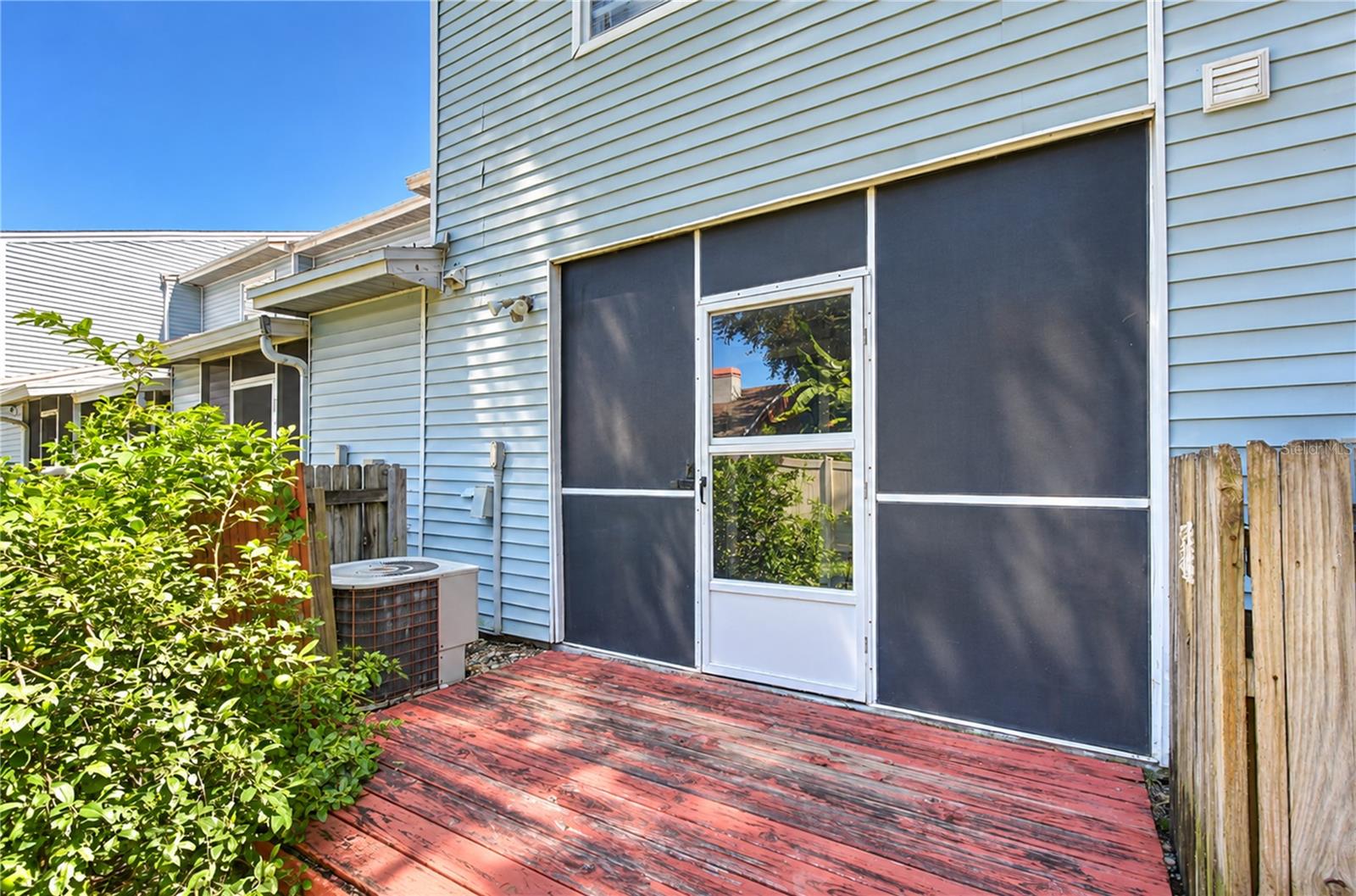 8622 COBBLER PL — photo 32