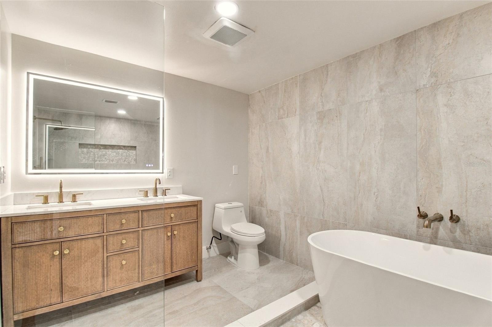 1110 12TH ST N — photo 16