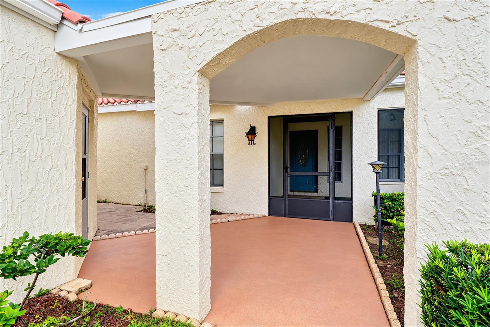 978 MADRID DR — photo 4