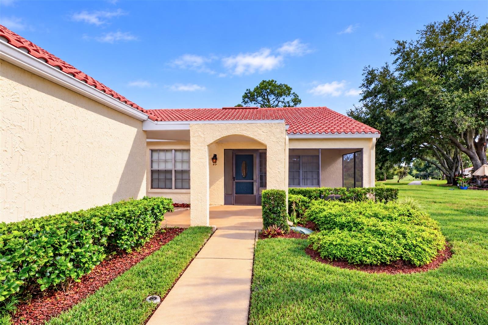 978 MADRID DR — photo 3