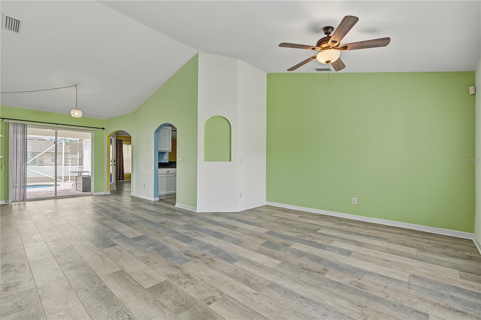 2531 FIREBRAND RD — photo 2