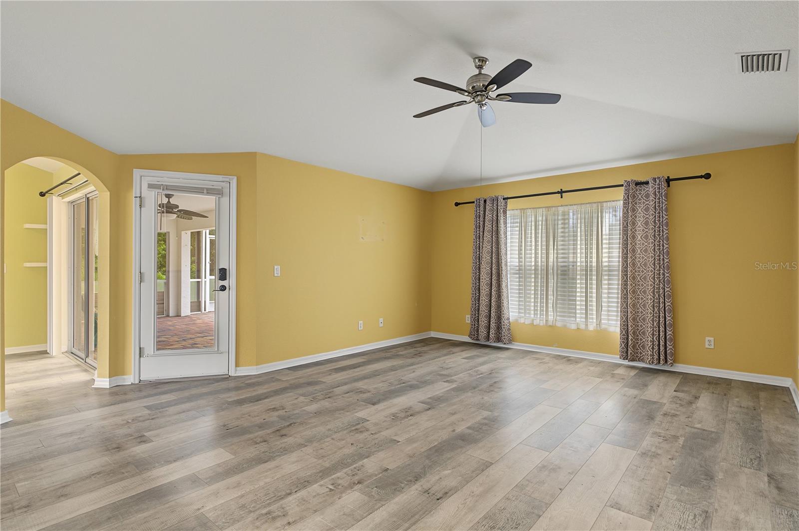 2531 FIREBRAND RD — photo 3