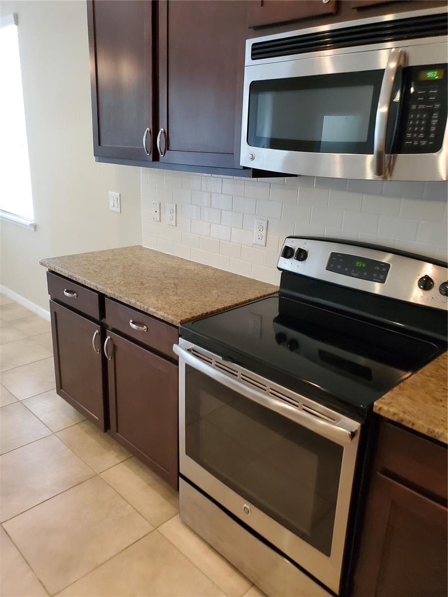 11620 STORYWOOD DR — photo 3