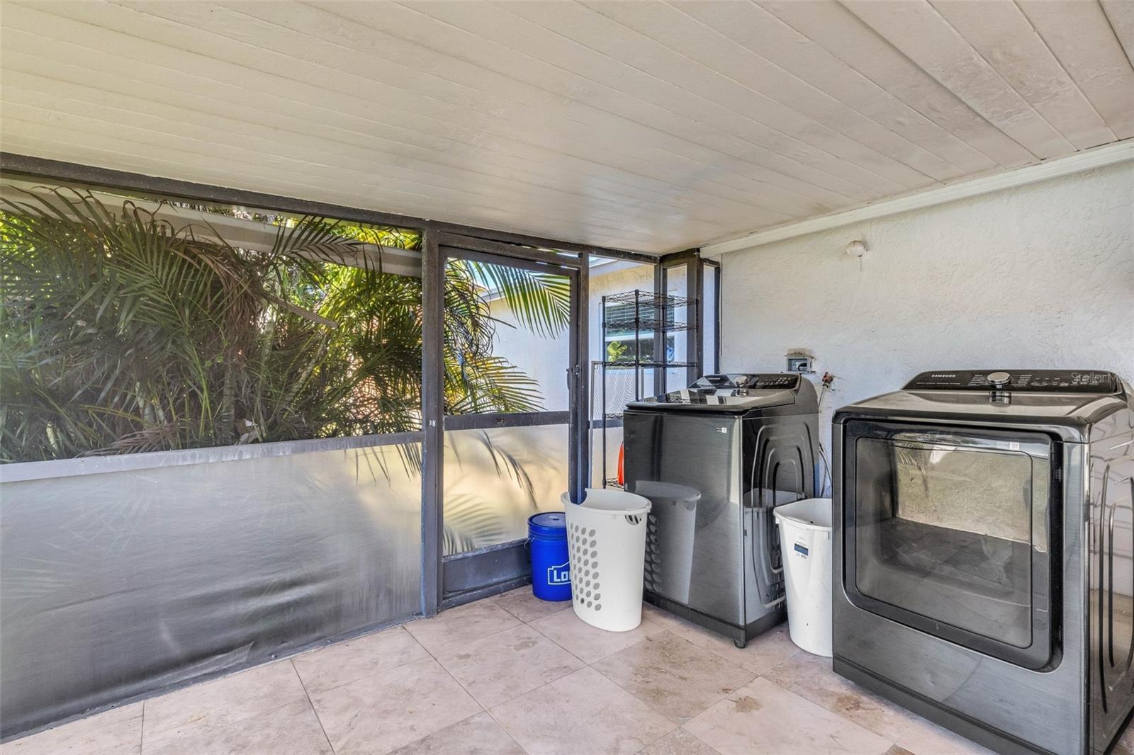 3012 YALE ST N — photo 31
