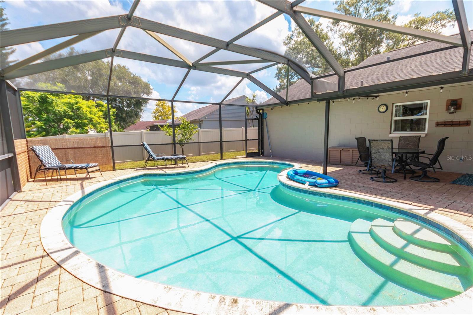 4311 COUNTY BREEZE DR — photo 22