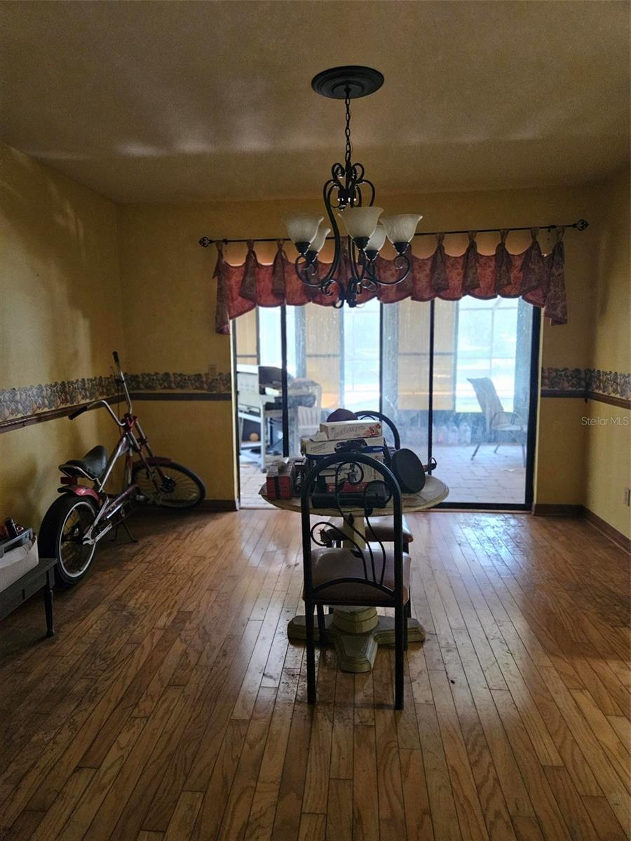 22335 SOUTHSHORE DR — photo 15