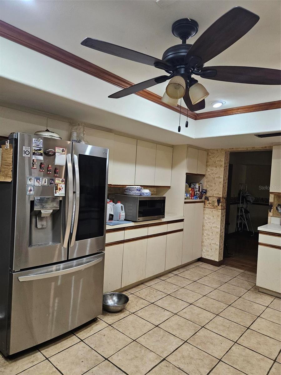 22335 SOUTHSHORE DR — photo 10