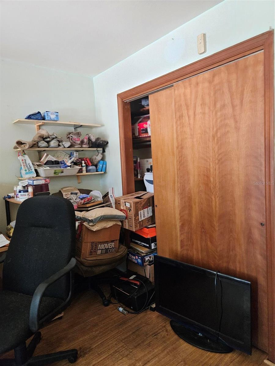 22335 SOUTHSHORE DR — photo 28
