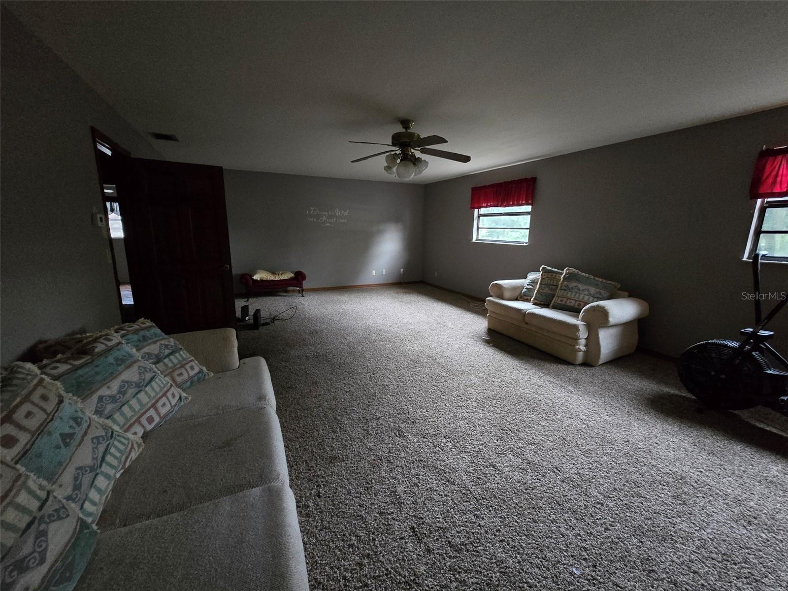 22335 SOUTHSHORE DR — photo 17