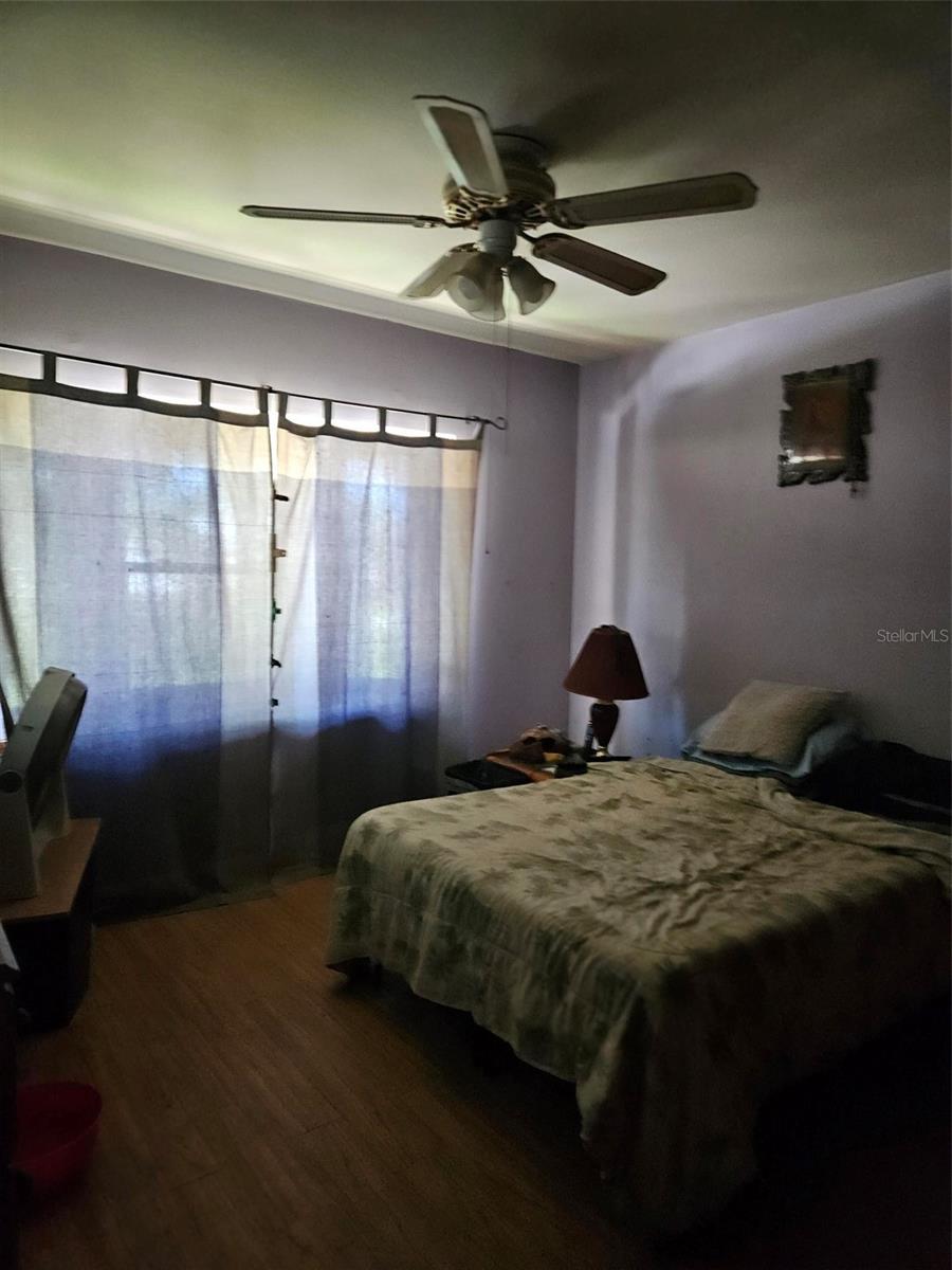 22335 SOUTHSHORE DR — photo 27