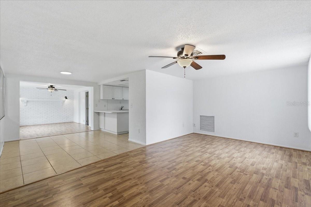 12404 COBBLE STONE DR — photo 3