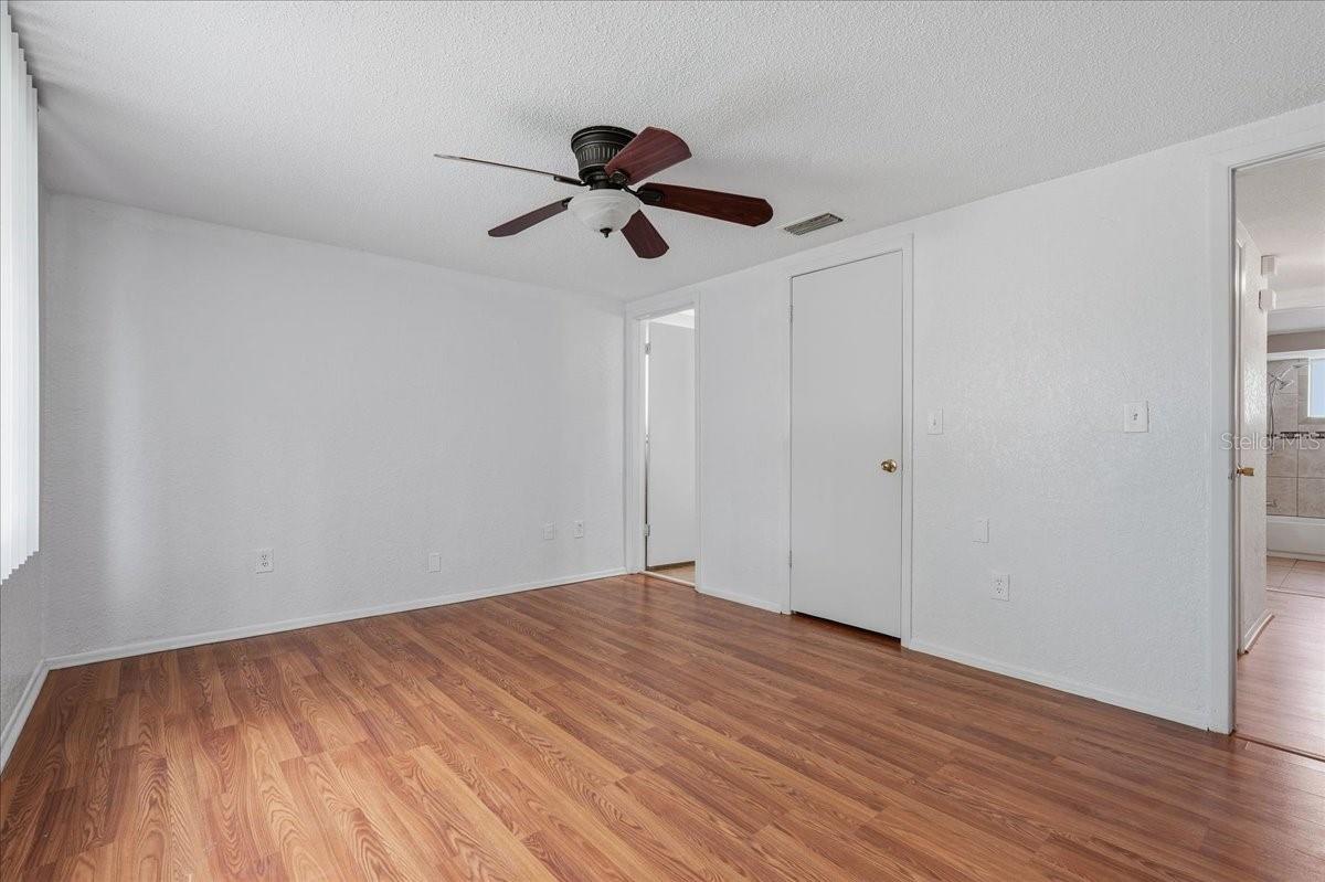 12404 COBBLE STONE DR — photo 24