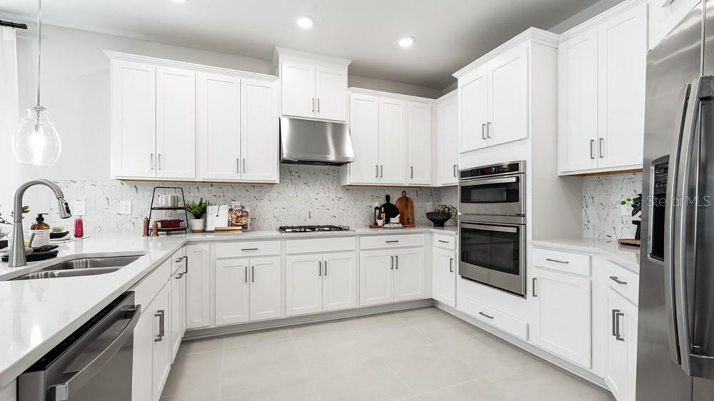 13514 ROWHOUSE CT — photo 7