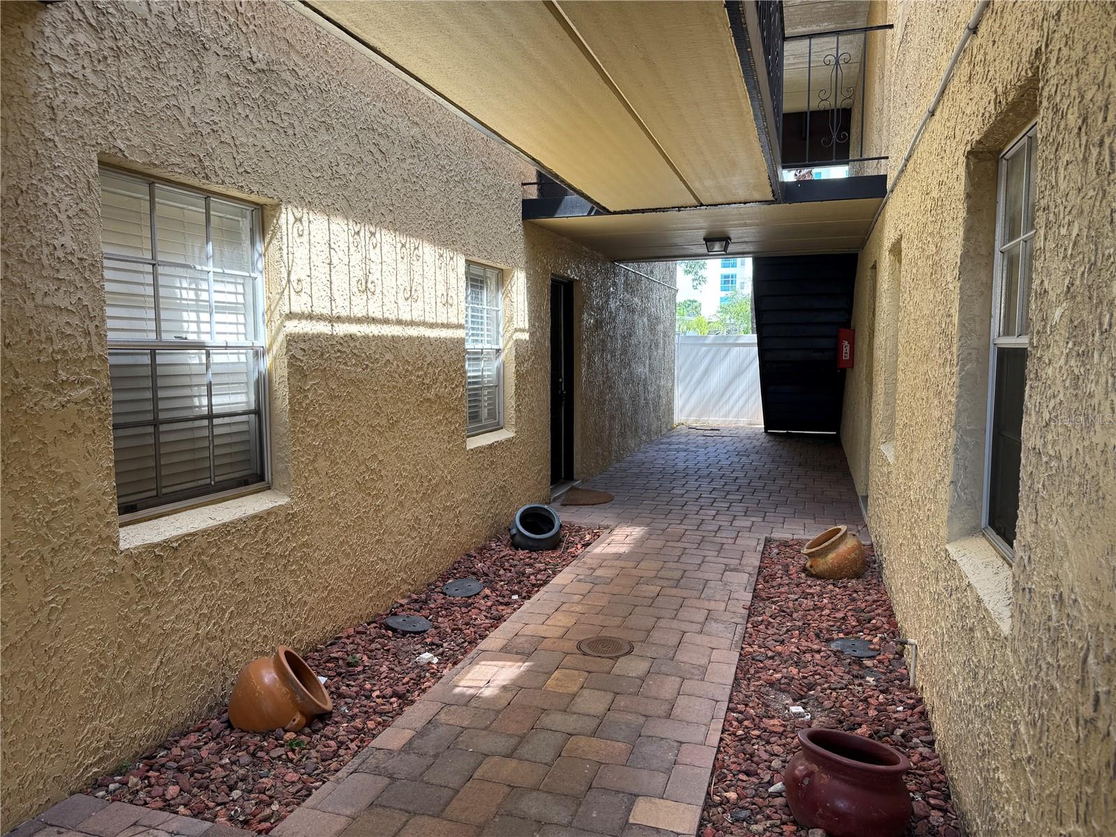 5306 W KENNEDY BLVD #112 — photo 37