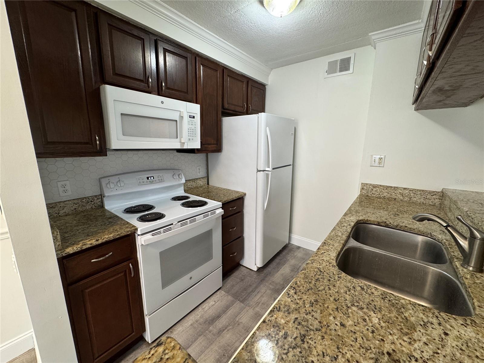 5306 W KENNEDY BLVD #112 — photo 5