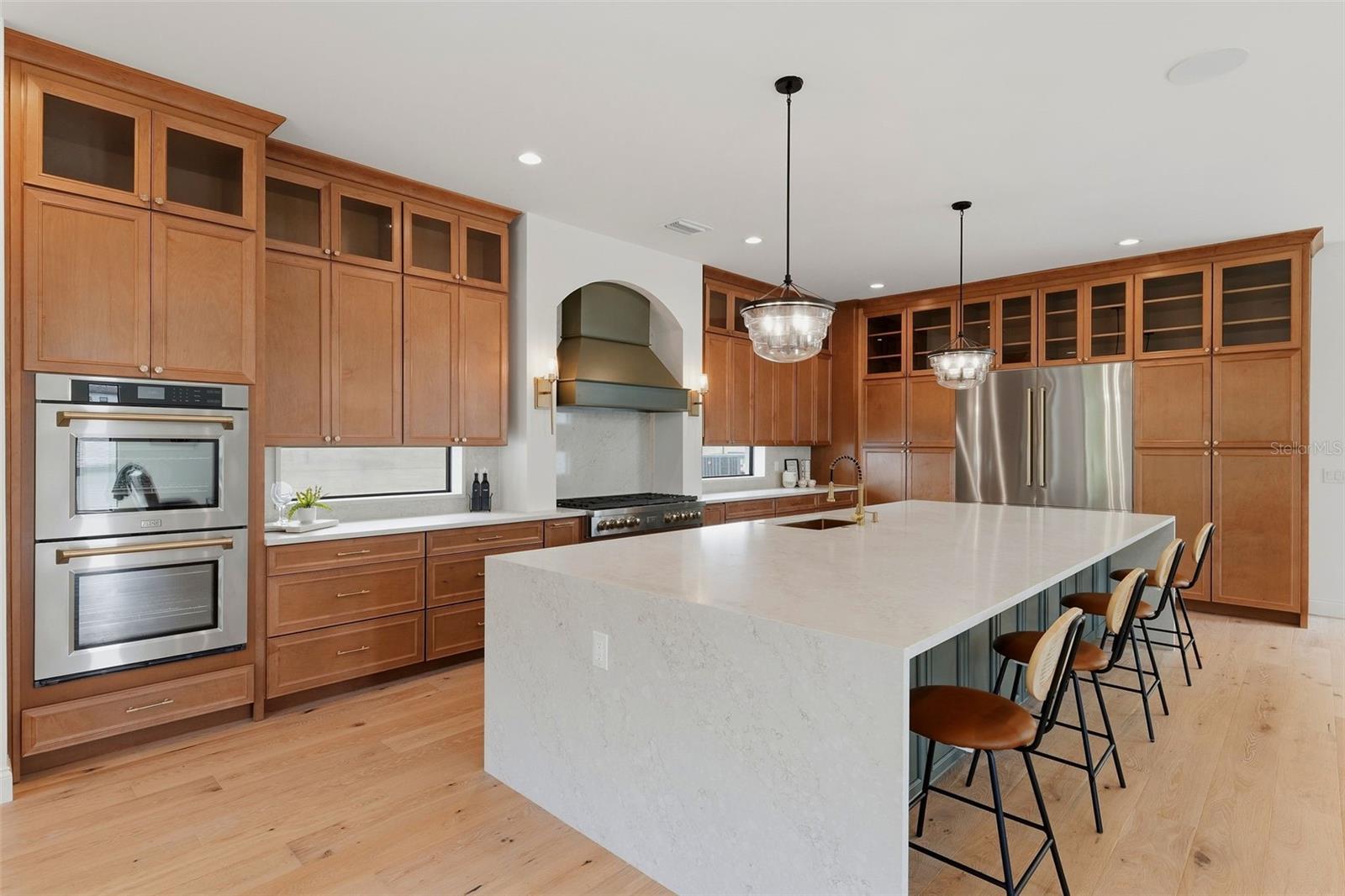 502 E DAVIS BLVD — photo 19