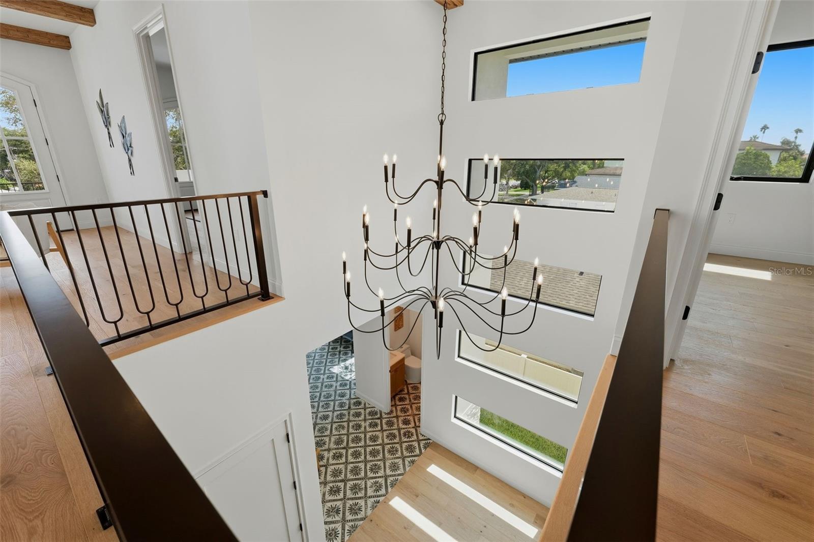 502 E DAVIS BLVD — photo 31