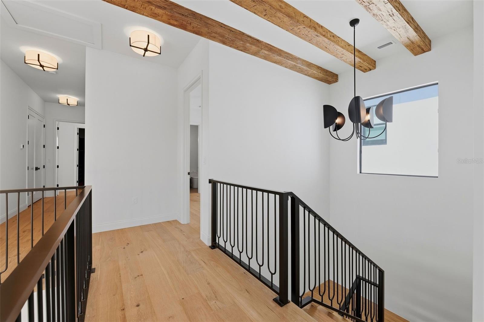 502 E DAVIS BLVD — photo 30