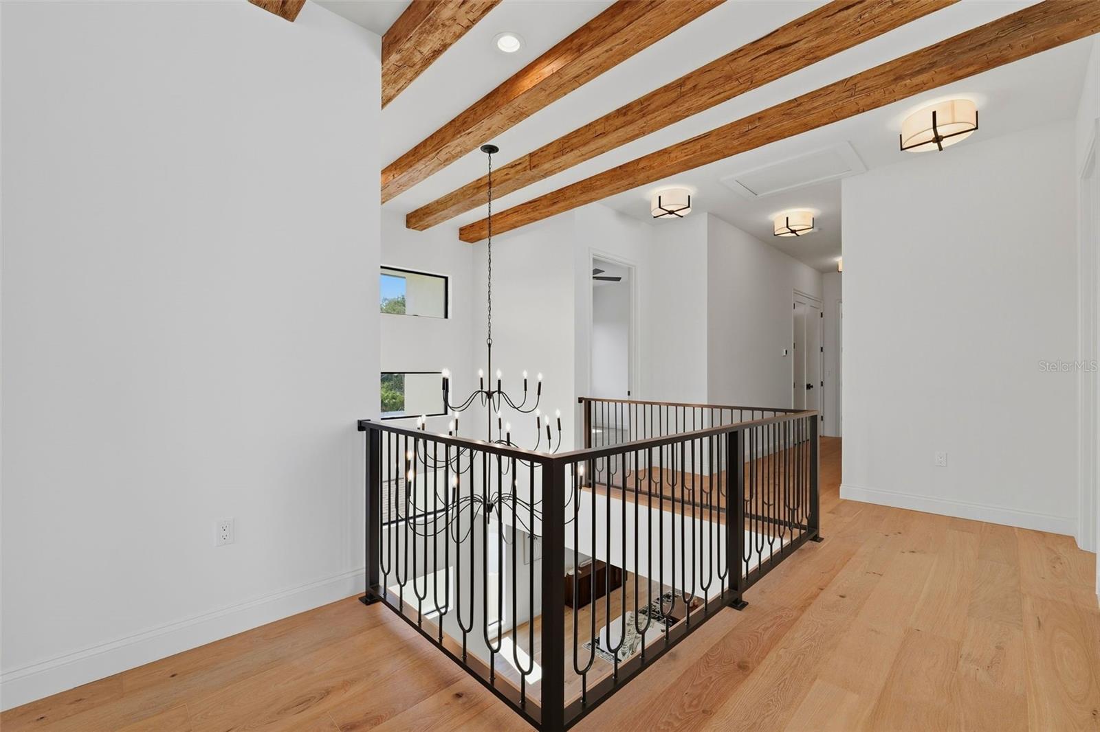 502 E DAVIS BLVD — photo 29