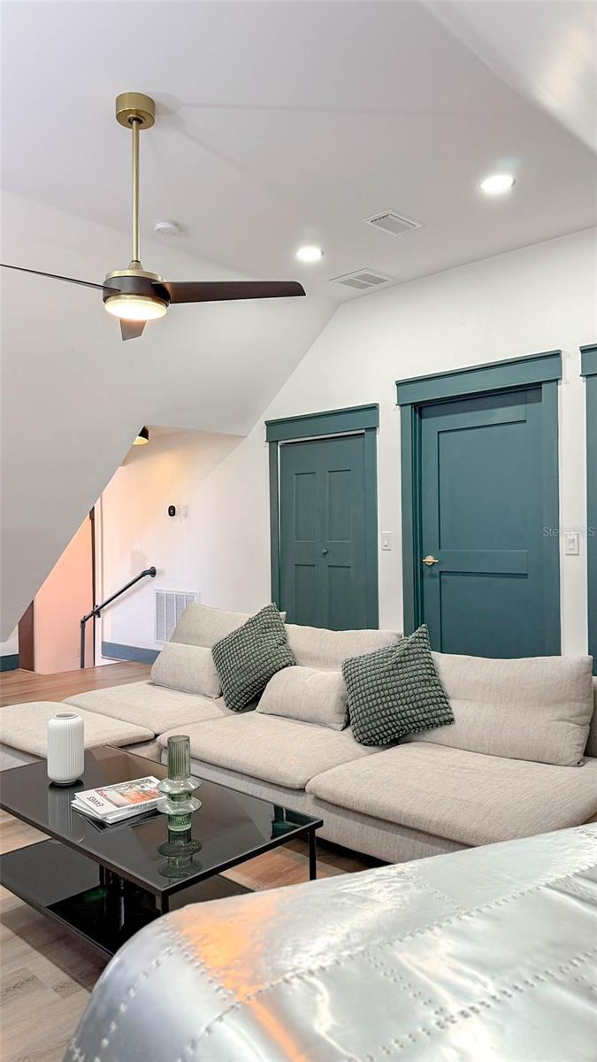 407 E PALM AVE #102 — photo 15