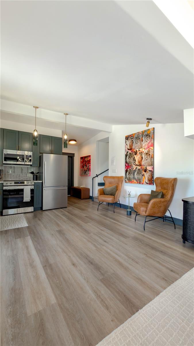 407 E PALM AVE #102 — photo 7