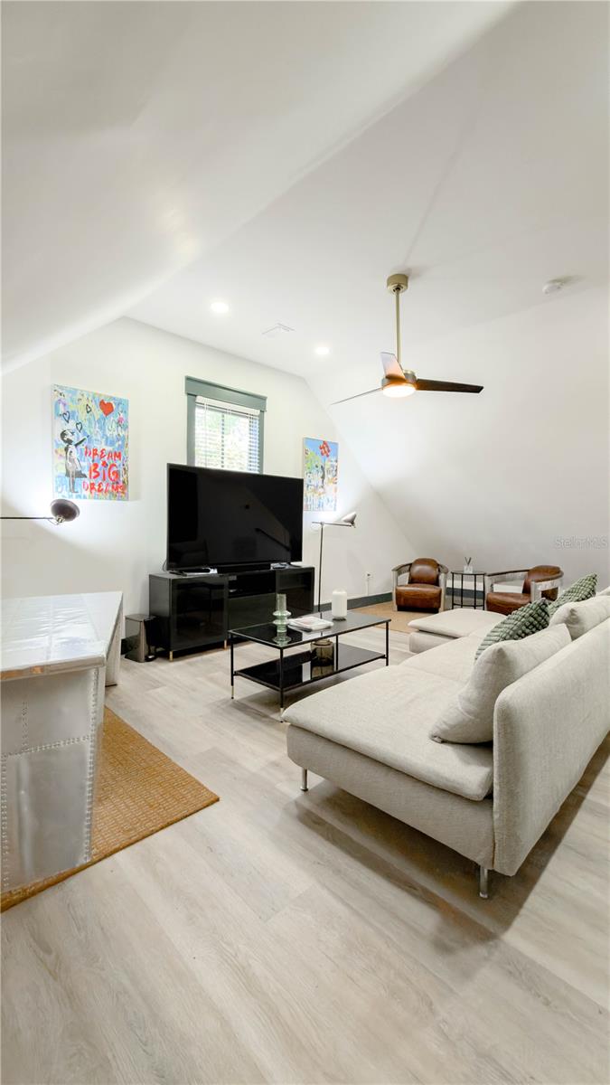 407 E PALM AVE #102 — photo 14