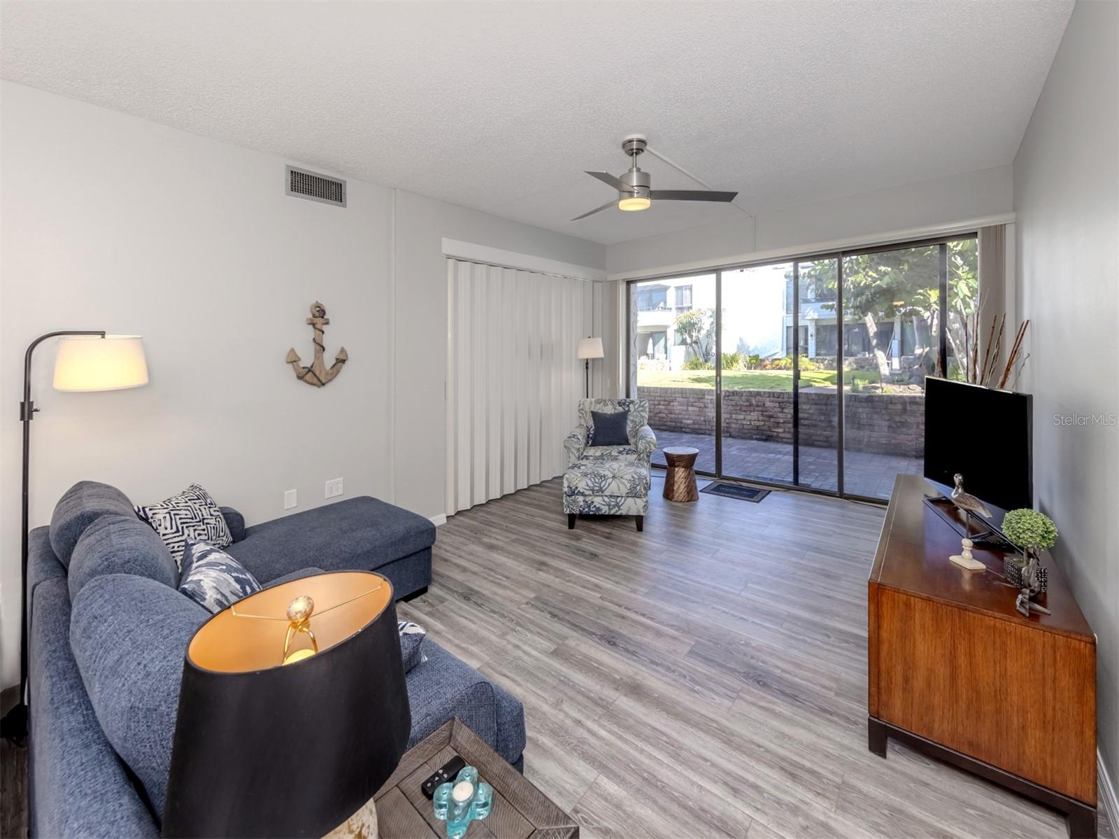 1555 TARPON CENTER DR #140 — photo 16