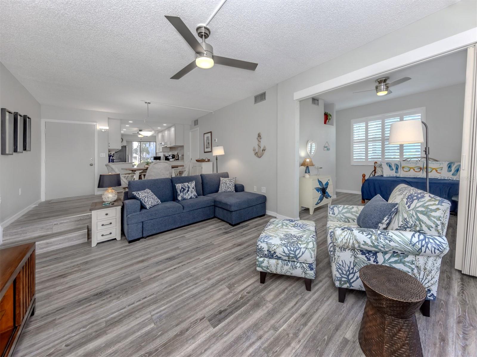 1555 TARPON CENTER DR #140 — photo 11