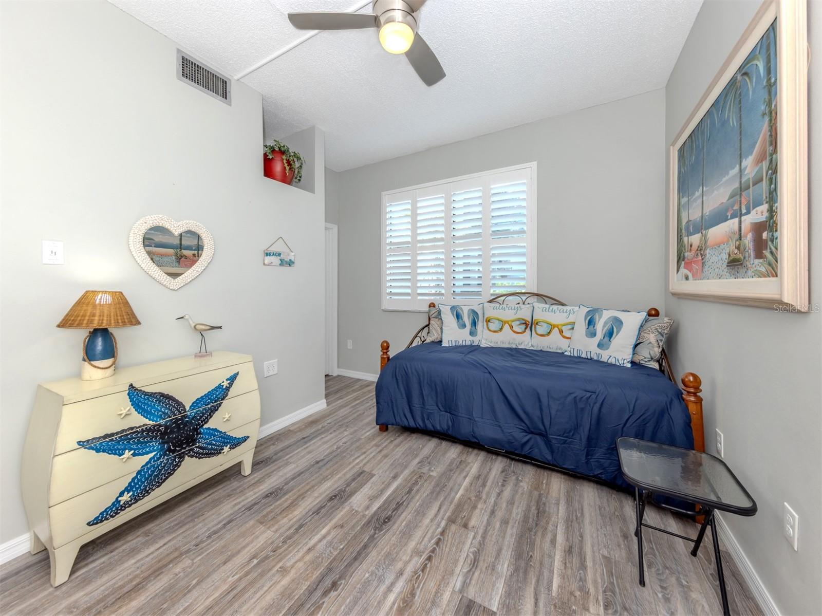 1555 TARPON CENTER DR #140 — photo 23