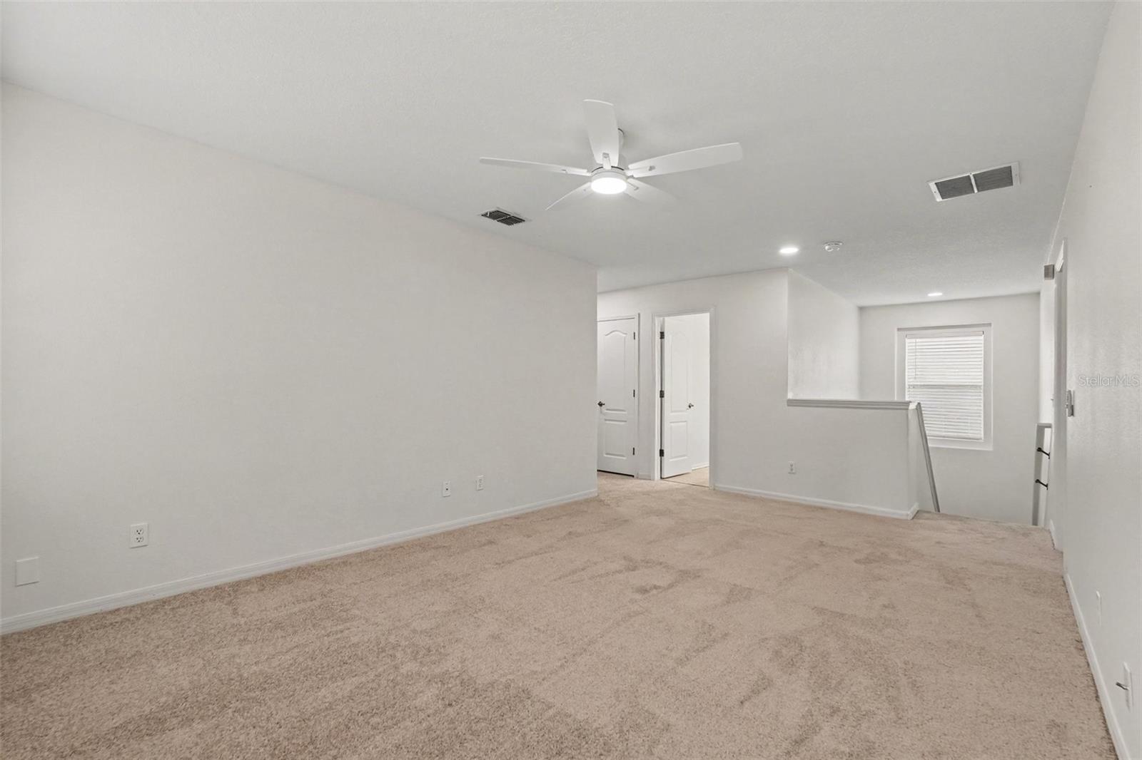 17511 GLENAPP DR — photo 13