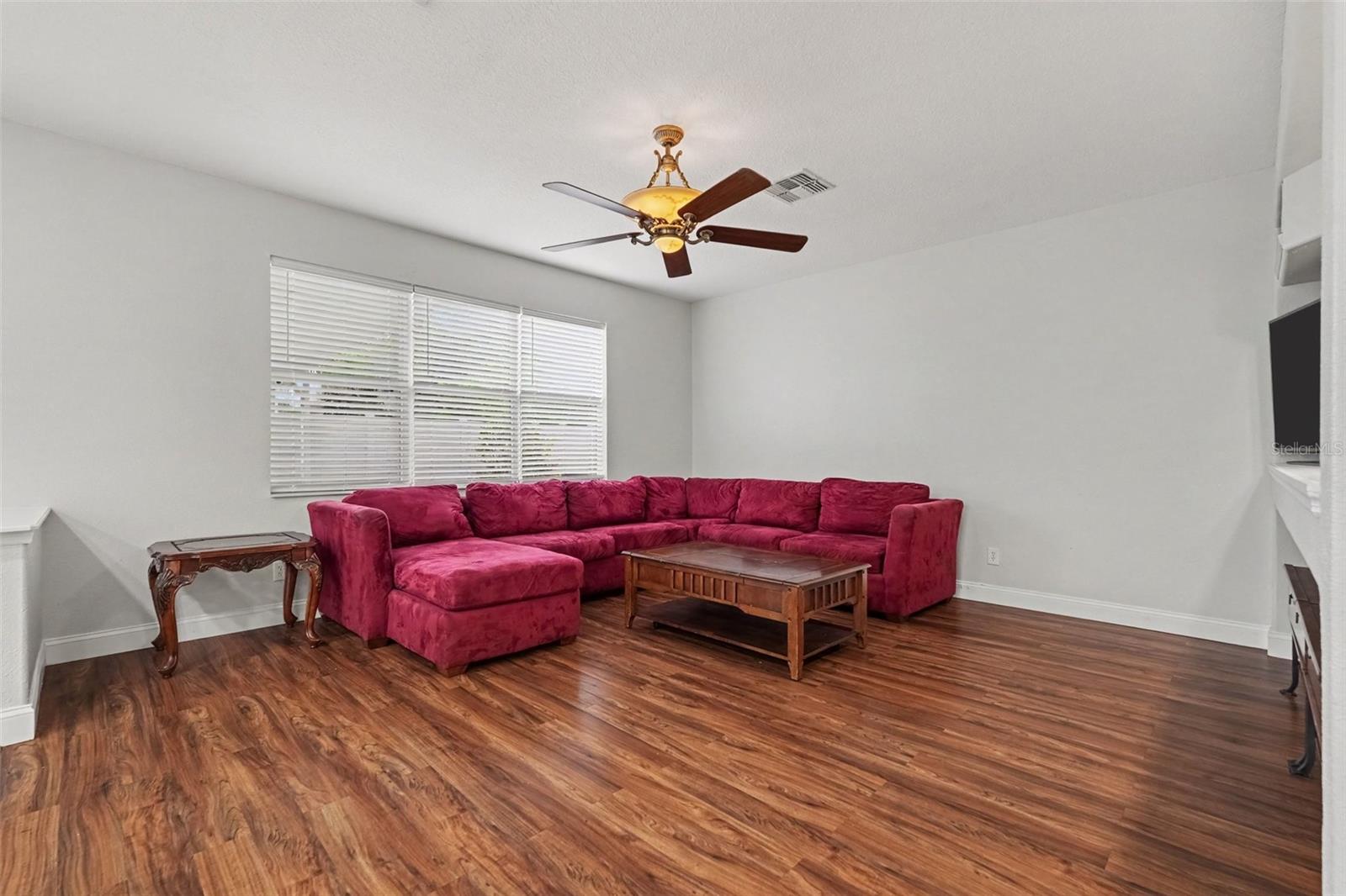 17511 GLENAPP DR — photo 12