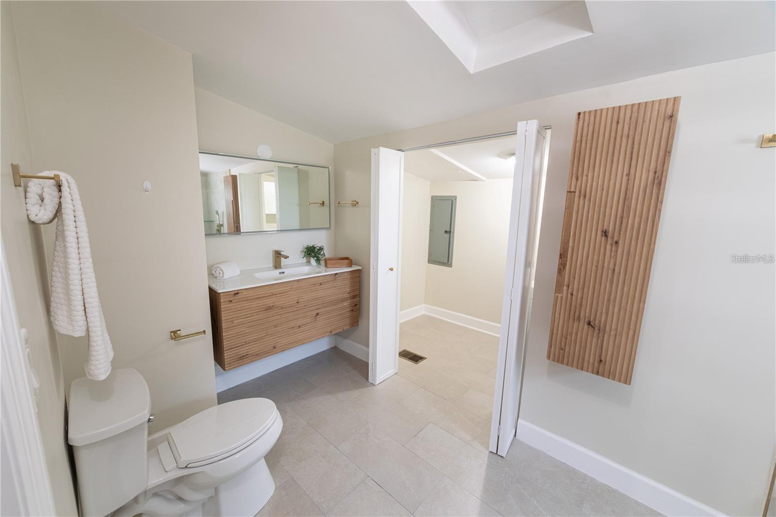 13148 3RD ST E — photo 11
