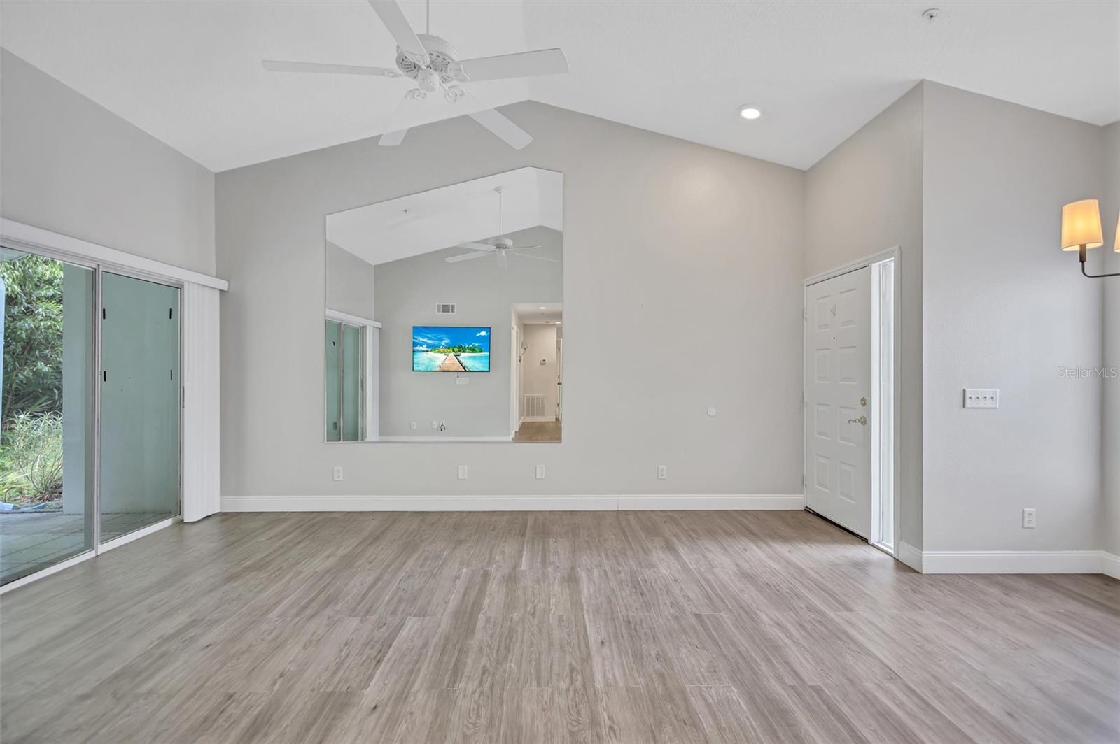 5520 FAIR OAKS ST — photo 16