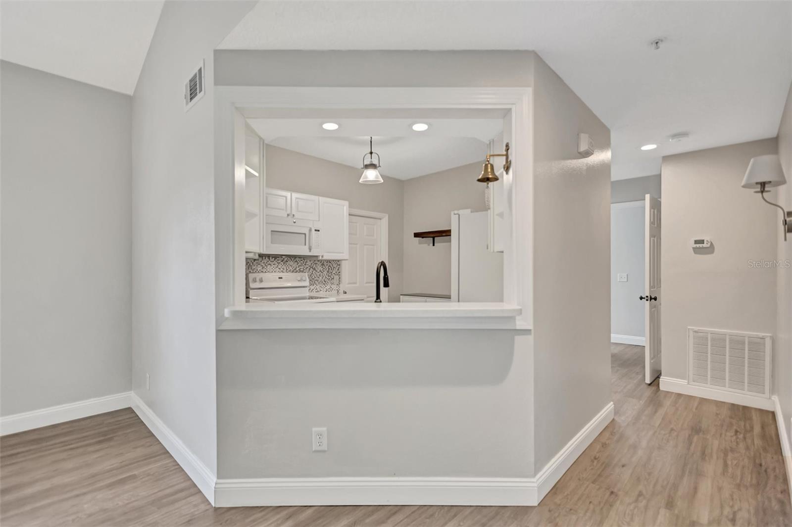 5520 FAIR OAKS ST — photo 17