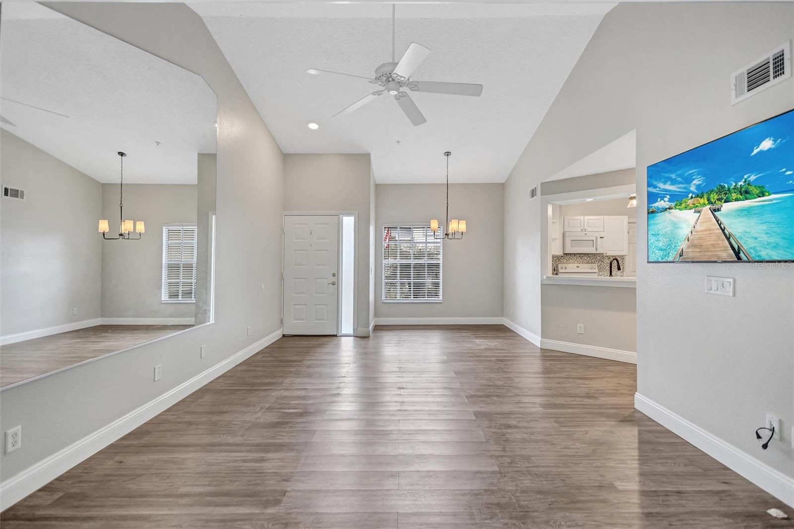 5520 FAIR OAKS ST — photo 13