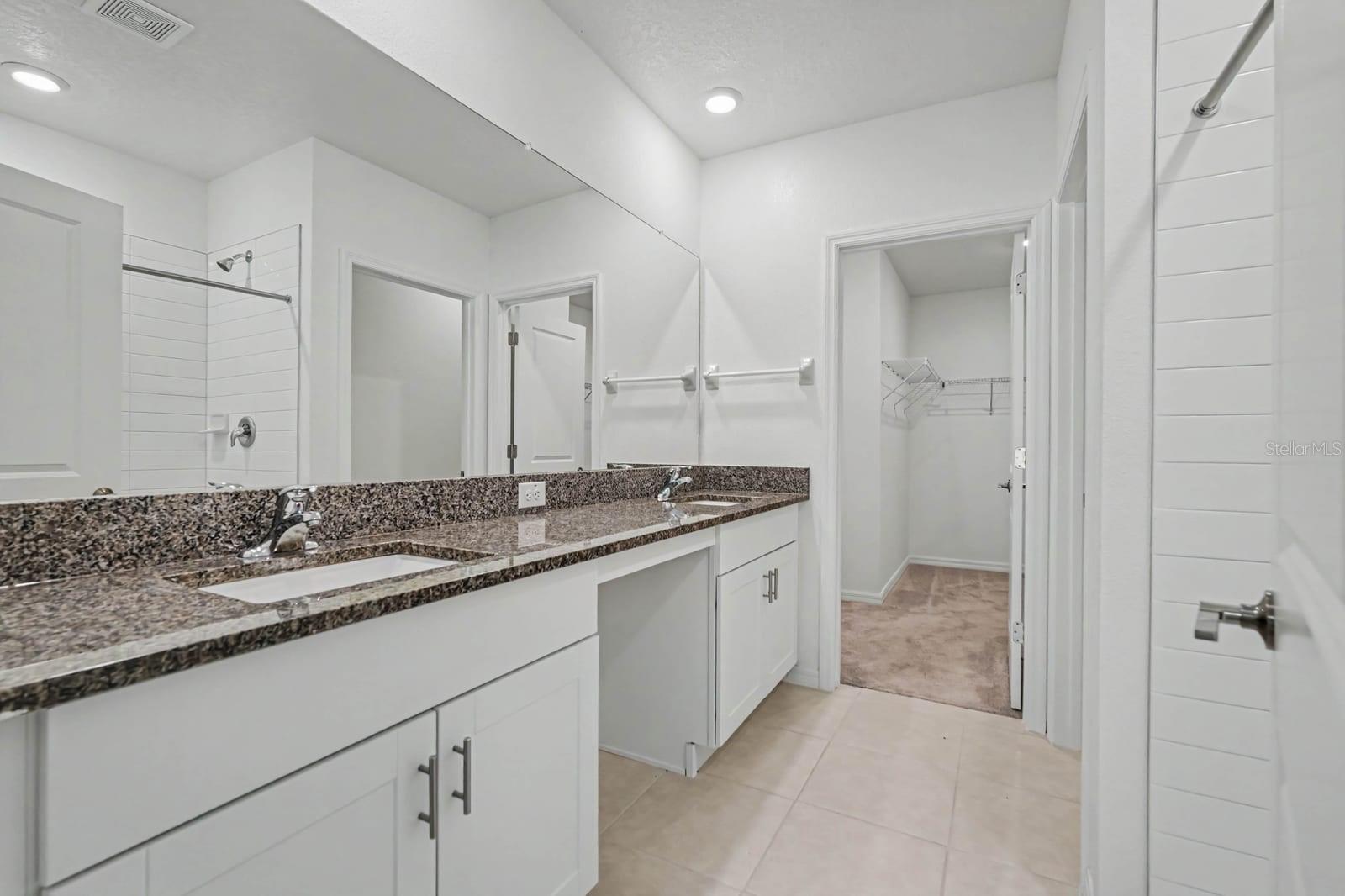 6259 BACK FORTY LOOP — photo 11