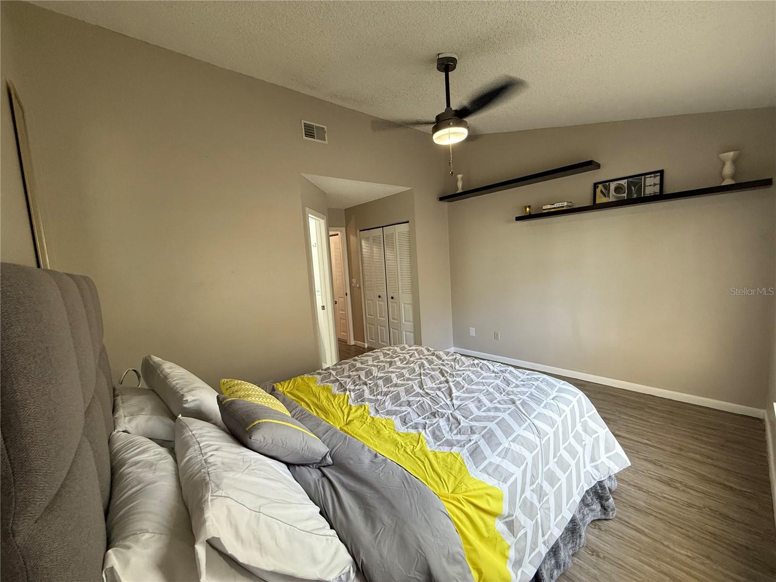 11316 GRANDVILLE DR — photo 16